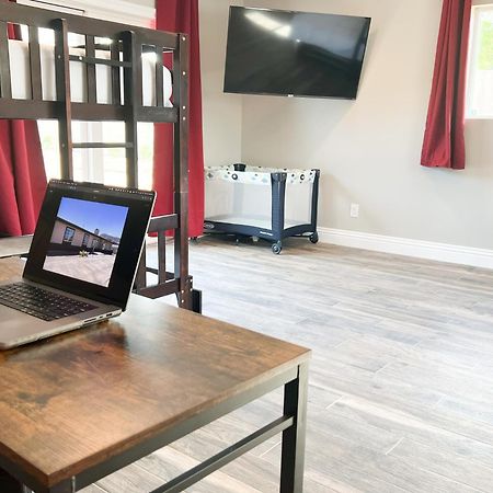 Lux Private Home - Pool, Billiards, 8 Smart Tvs, Board Games, Cotton Bedding - The Stone Sanctuary At Mccullough Hills Trailhead Las Vegas Kültér fotó