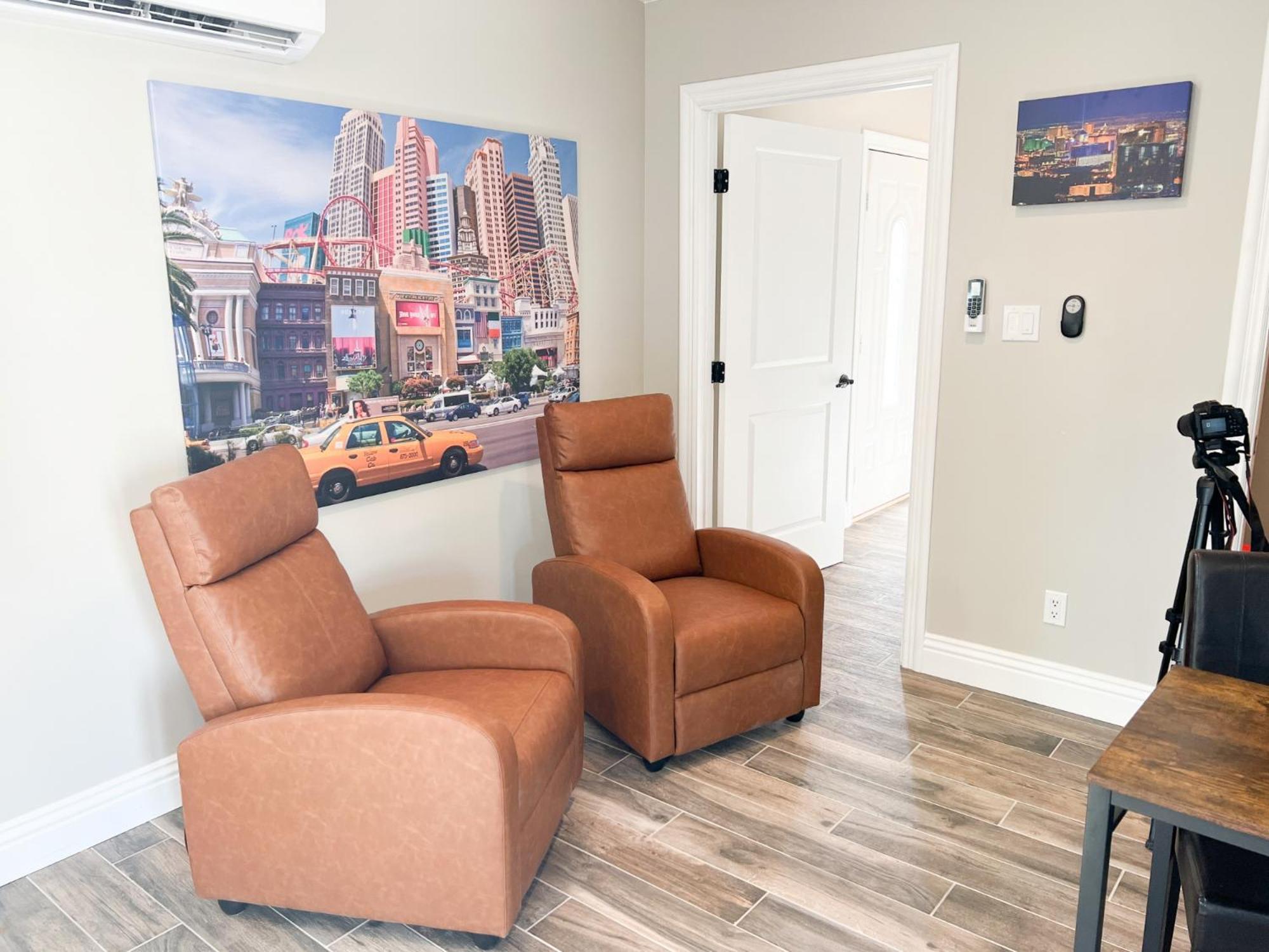 Lux Private Home - Pool, Billiards, 8 Smart Tvs, Board Games, Cotton Bedding - The Stone Sanctuary At Mccullough Hills Trailhead Las Vegas Kültér fotó