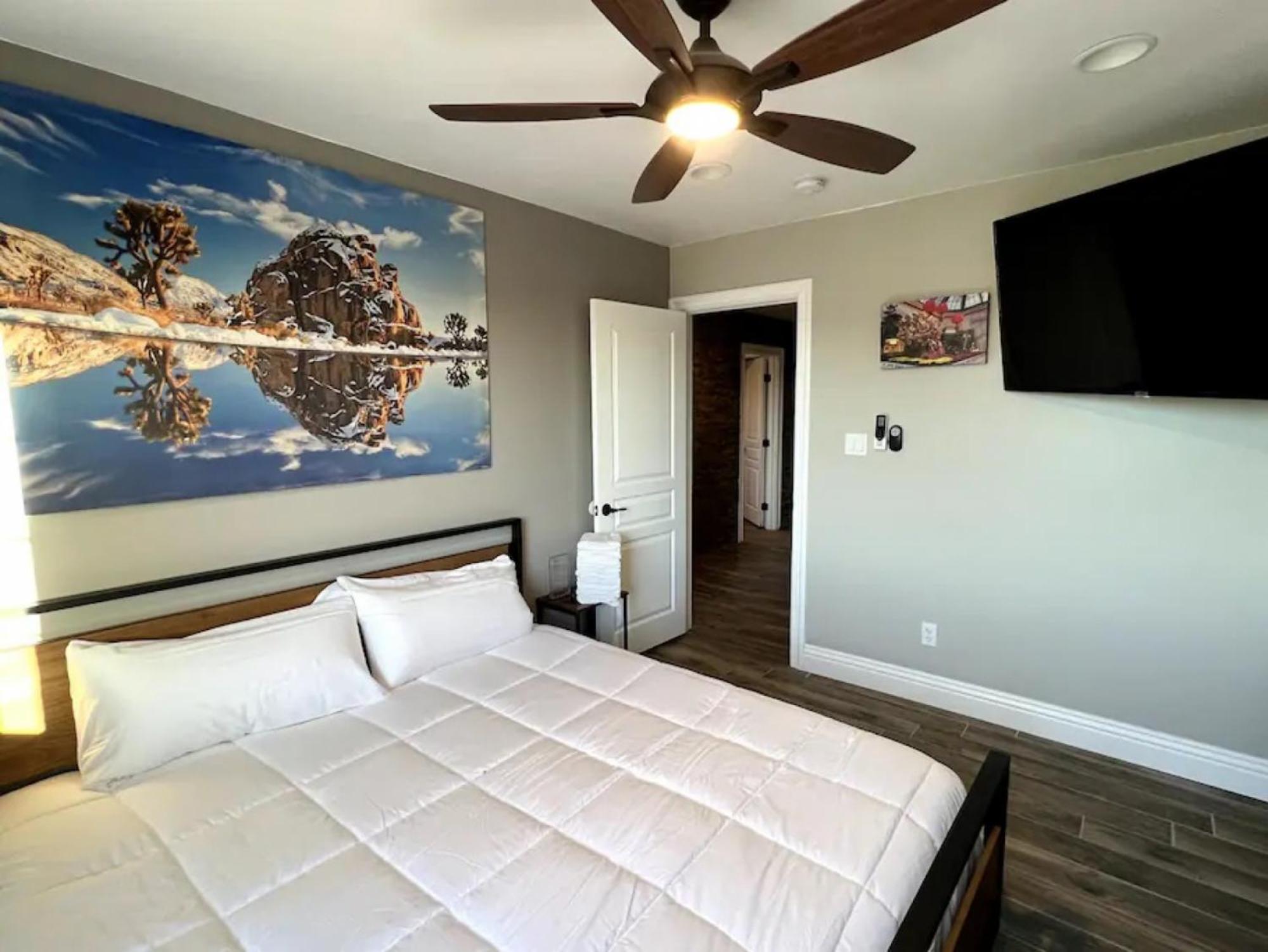 Lux Private Home - Pool, Billiards, 8 Smart Tvs, Board Games, Cotton Bedding - The Stone Sanctuary At Mccullough Hills Trailhead Las Vegas Kültér fotó
