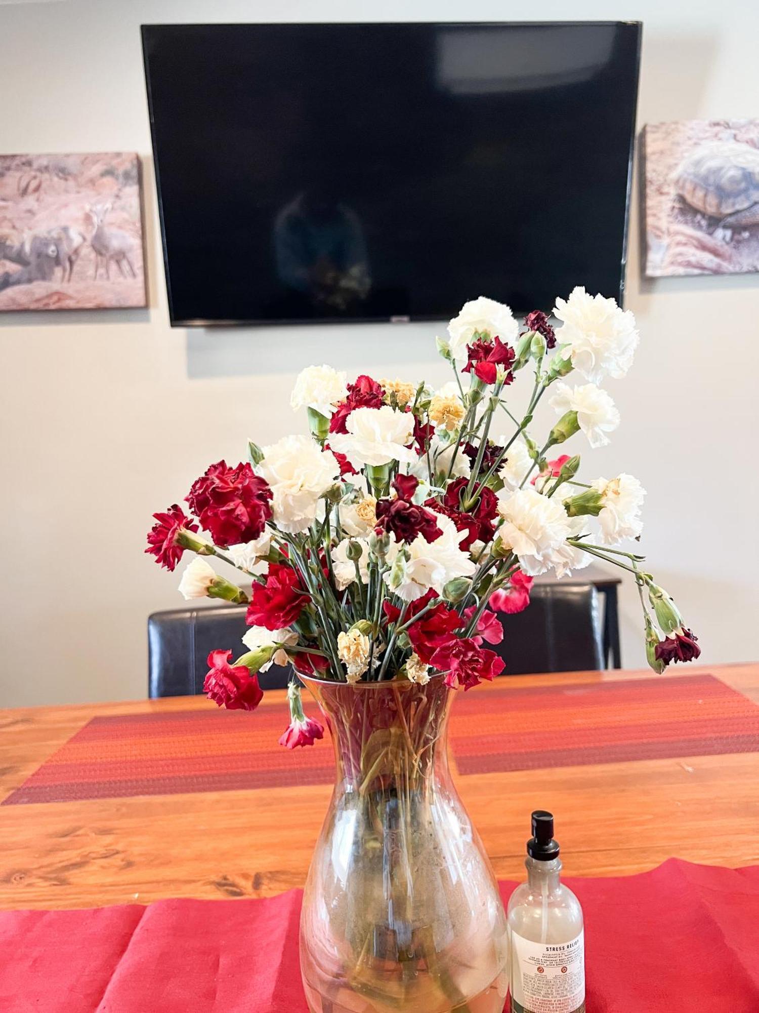Lux Private Home - Pool, Billiards, 8 Smart Tvs, Board Games, Cotton Bedding - The Stone Sanctuary At Mccullough Hills Trailhead Las Vegas Kültér fotó