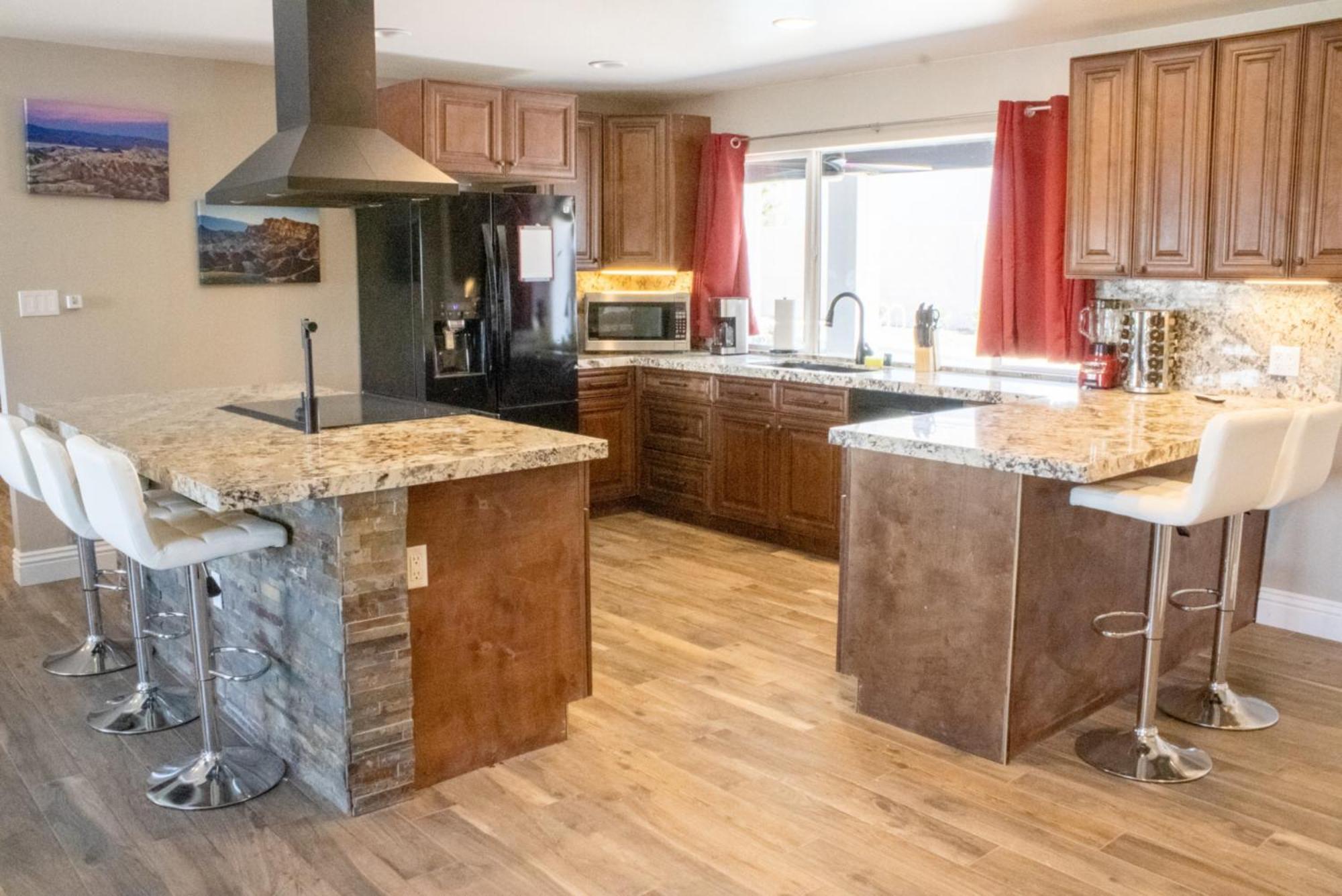 Lux Private Home - Pool, Billiards, 8 Smart Tvs, Board Games, Cotton Bedding - The Stone Sanctuary At Mccullough Hills Trailhead Las Vegas Kültér fotó